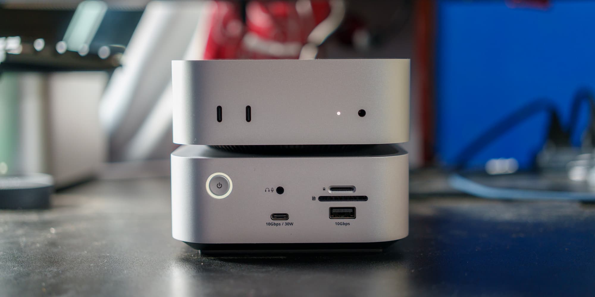 Обзор Satechi Thunderbolt 5 CubeDock для нового Mac mini